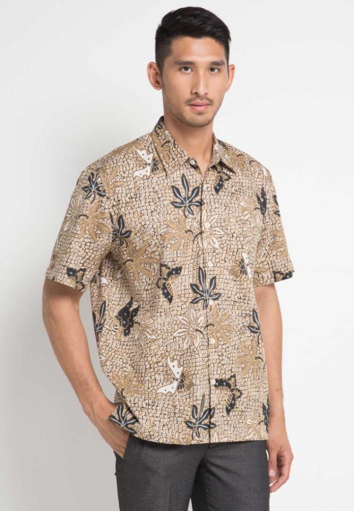   30 Model  Baju  Batik  Pria  GAUL  KOMBINASI POLOS MODERN 