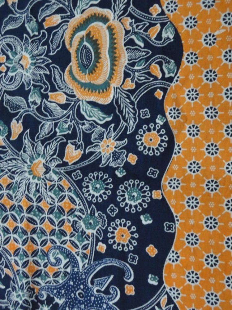motif batik bunga cengkeh