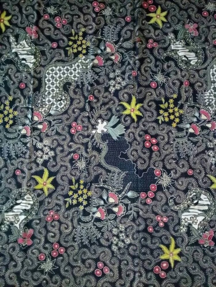 motif batik bunga sederhana