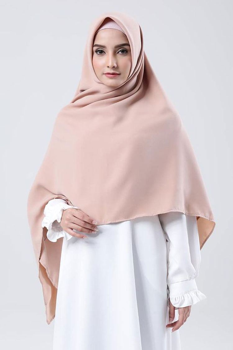 hijab syar'i bahan satin