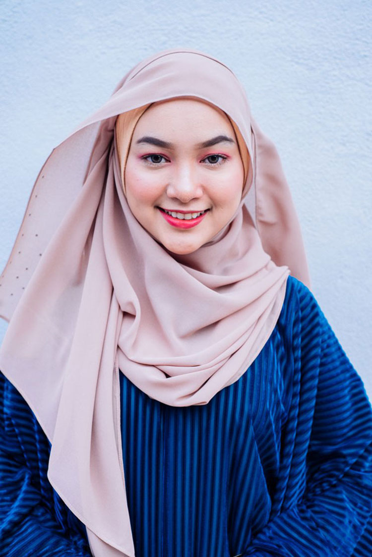 model hijab dewi sandra