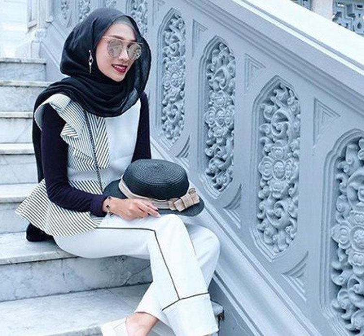 model hijab elzatta terbaru 2018