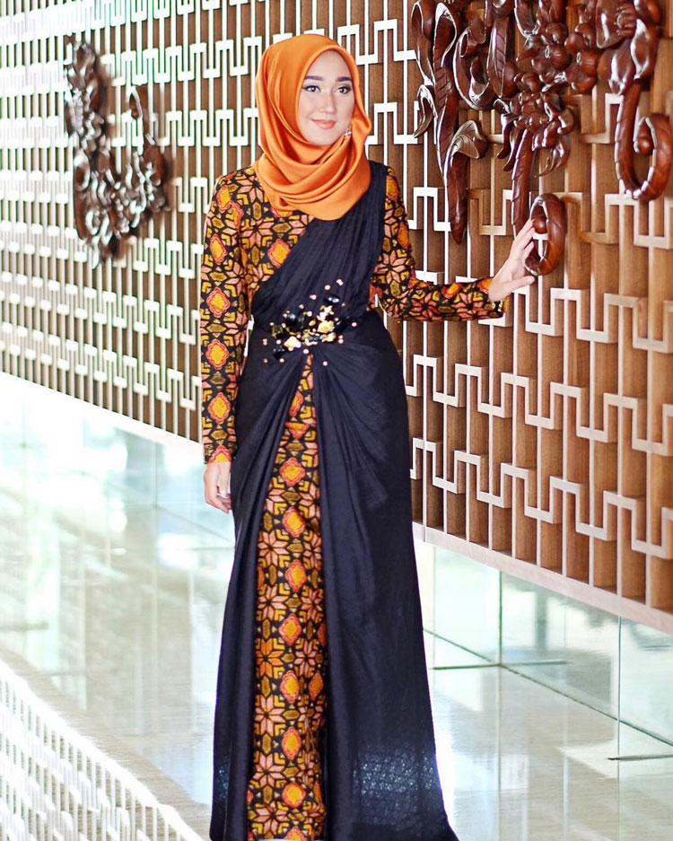 model baju batik kombinasi dengan kain polos