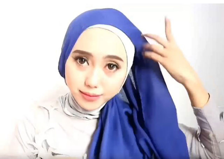 tutorial hijab kebaya lama