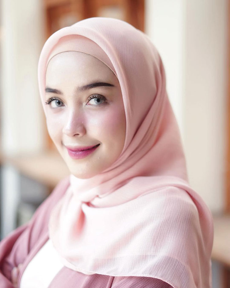 Hijab Tutorial Untuk Kebaya