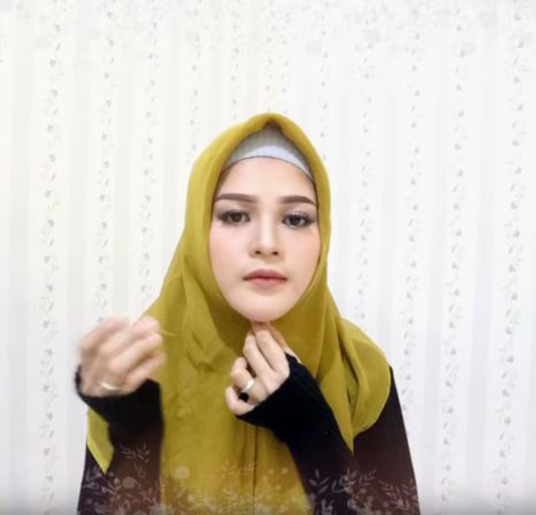 tutorial hijab paris sehari hari