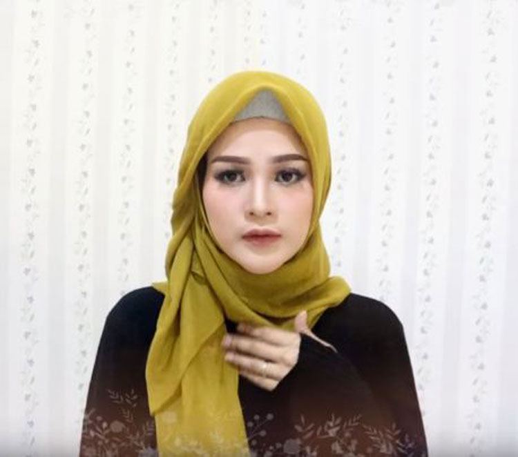 foto tutorial hijab paris segi empat