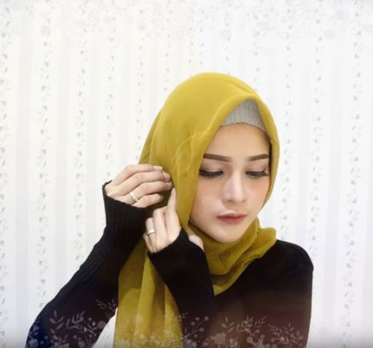 tutorial hijab paris segi empat spesial idul fitri