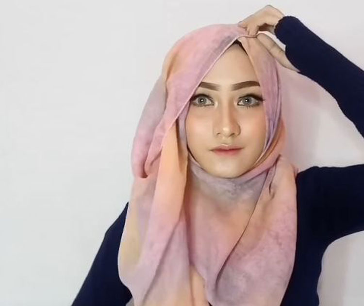 tutorial hijab paris segi empat untuk jalan jalan