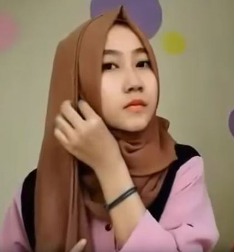 tutorial hijab pashmina jadi rompi