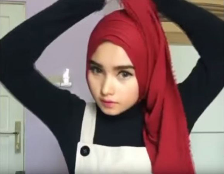 tutorial hijab pesta kerudung segi empat