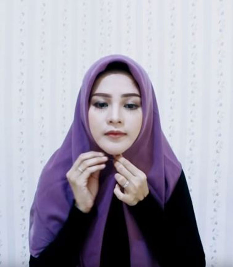 tutorial hijab segi empat graduation