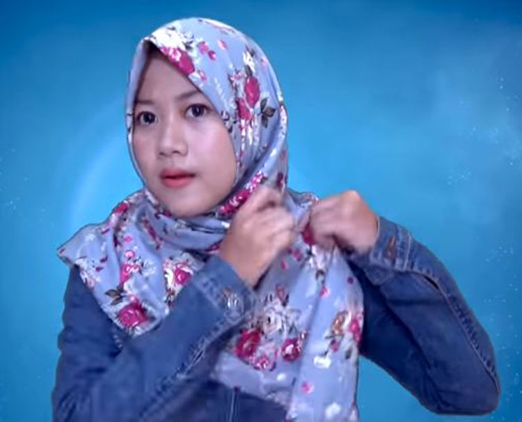 tutorial hijab segi empat pakai anting