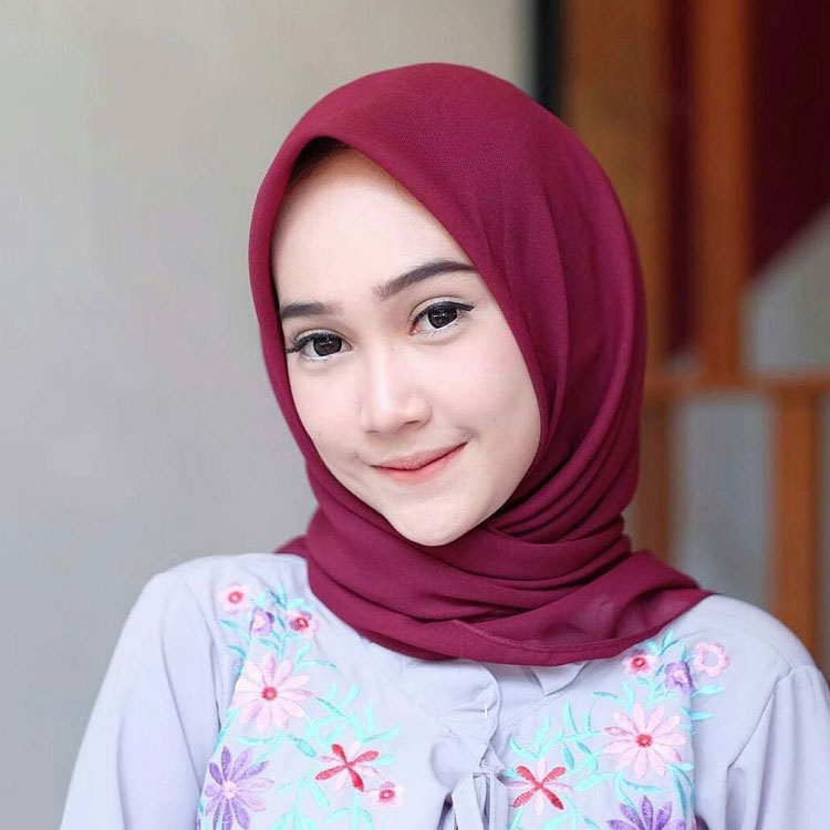 27 Tutorial Hijab Segitiga Simple Modis Pesta Sehari Hari