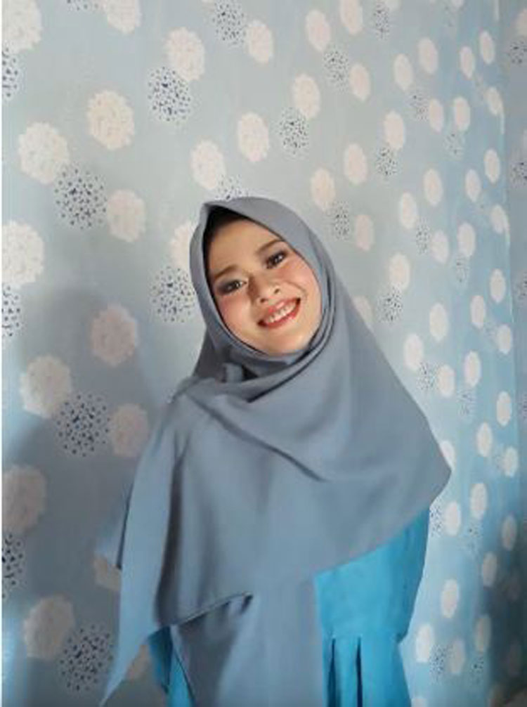 tutorial hijab segiempat hits
