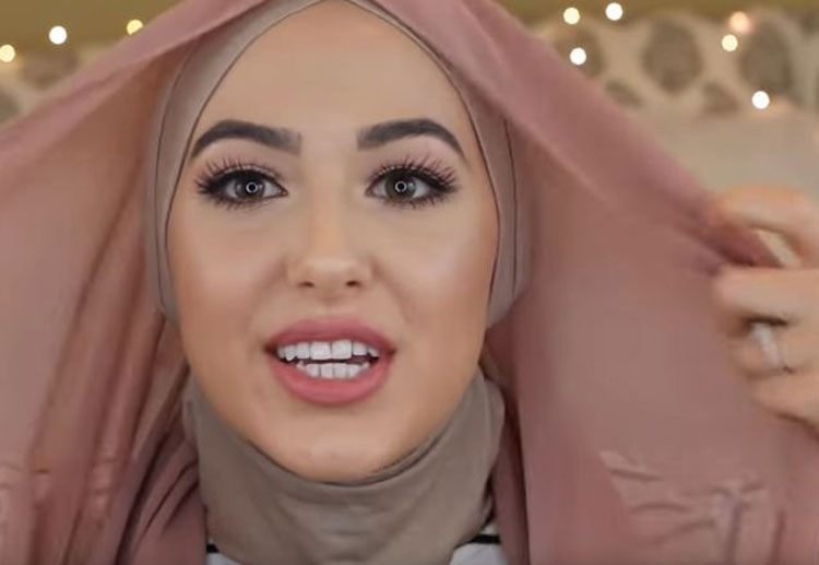 tutorial hijab simple dan kekinian