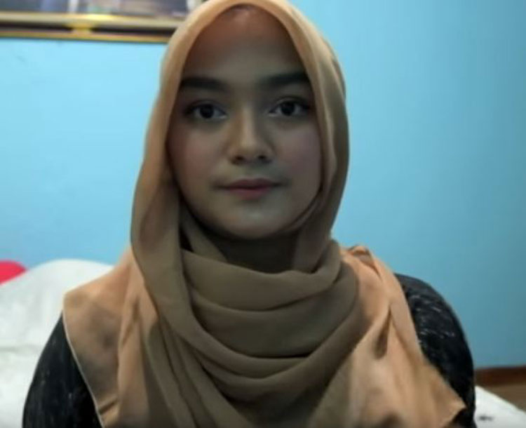 tutorial hijab simple dan elegan