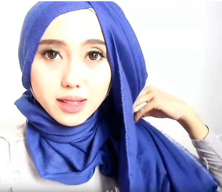 tutorial hijab untuk kebaya nikah