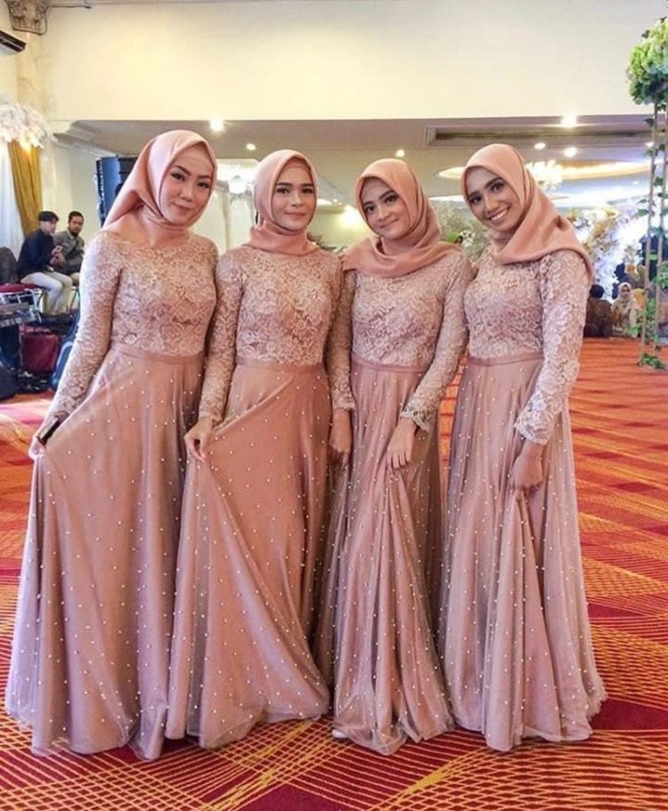 seragam bridesmaid hijab