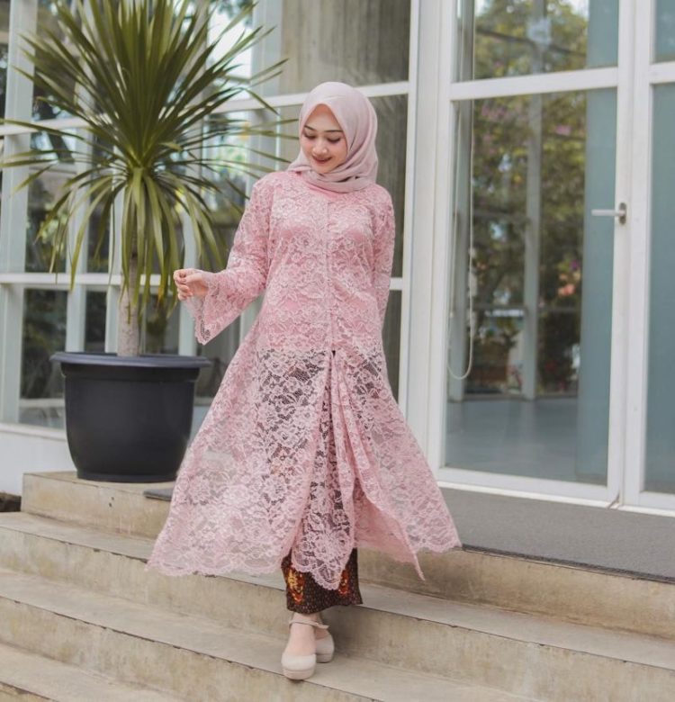 Model Kebaya Modern Hijab  Bridesmaid attire #2  ชุดเดรส, แฟชั่น