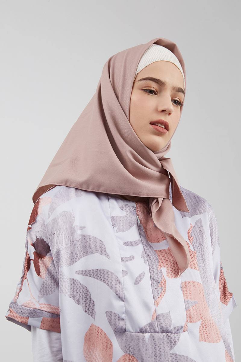 hijab segi empat grosir