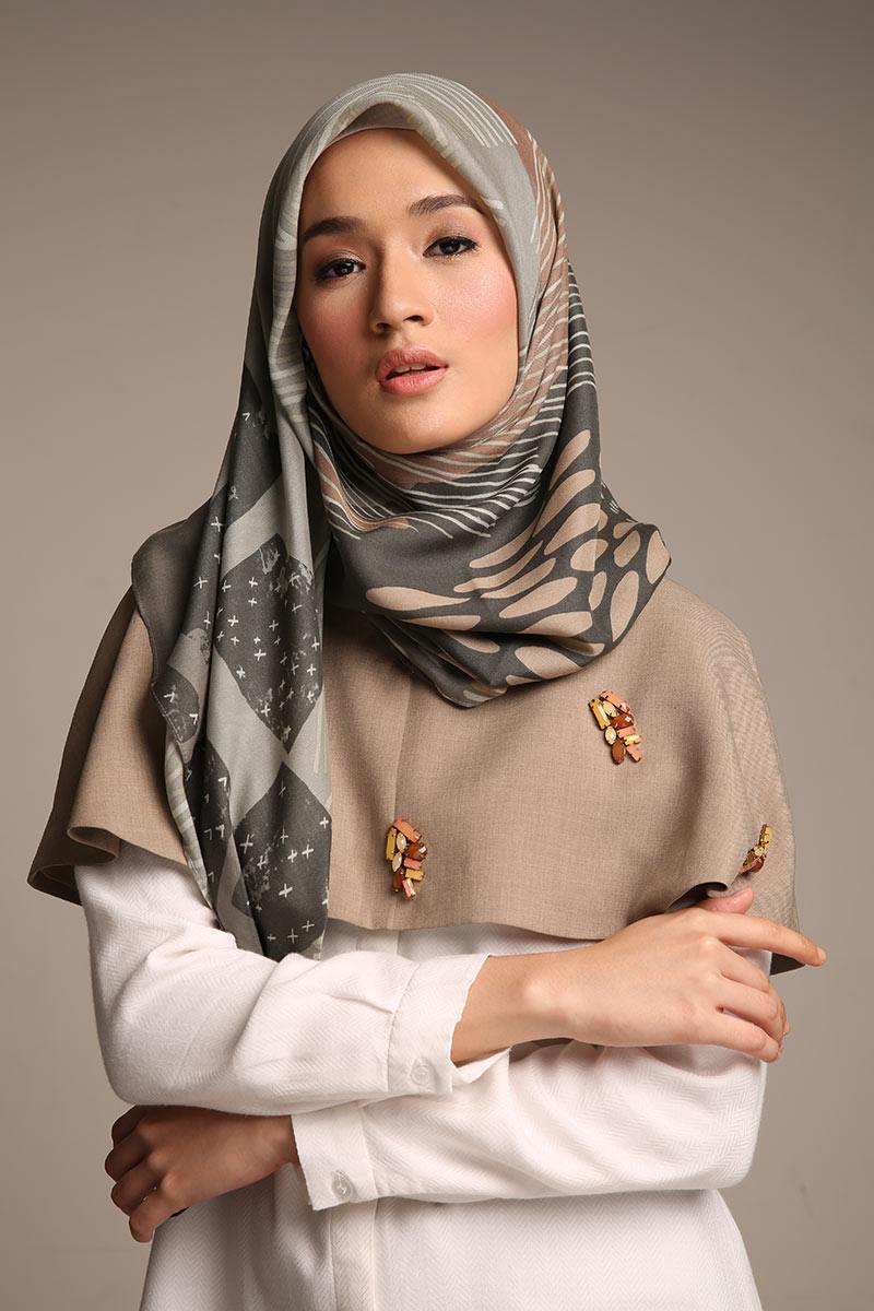 hijab segi empat formal