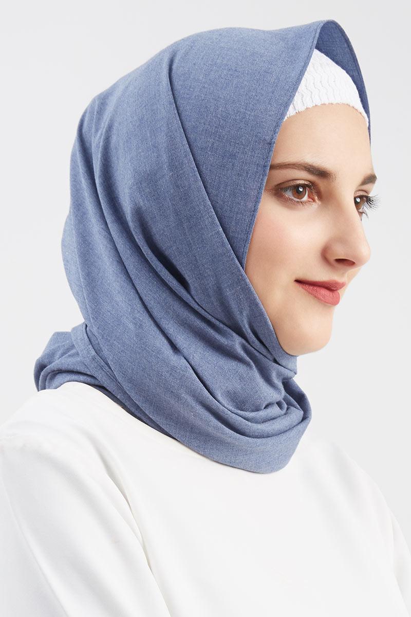 hijab segi empat dian pelangi