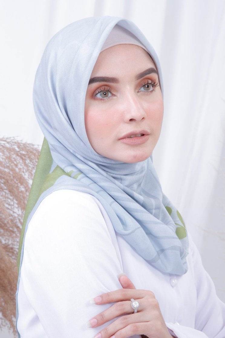 hijab segi empat elzatta