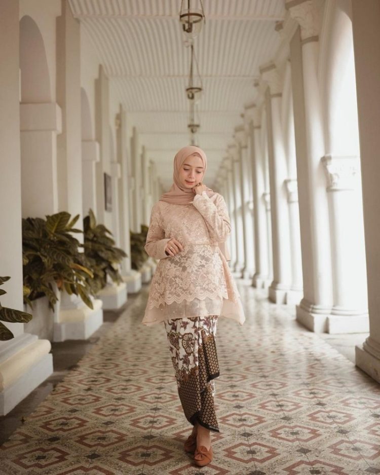 kebaya modern 2018 non hijab