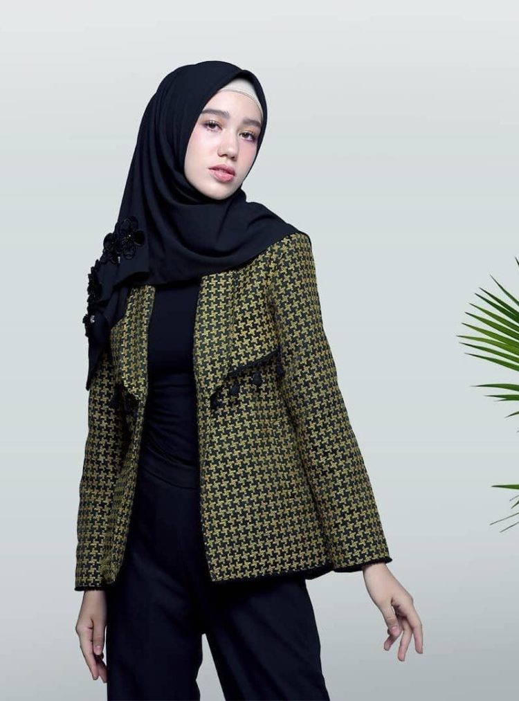 outer hijab outfit