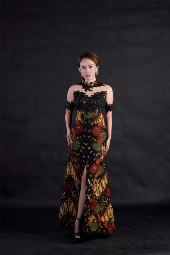 √ 30+ Model Long Dress Batik (KOMBINASI, BROKAT, MODERN, POLOS)
