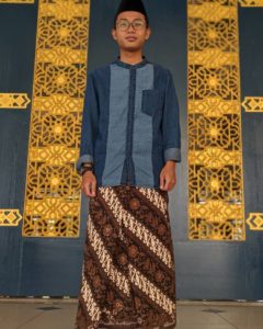 √ 30+ Model Sarung Batik Pria (PEKALONGAN, MAHDA) & Harga