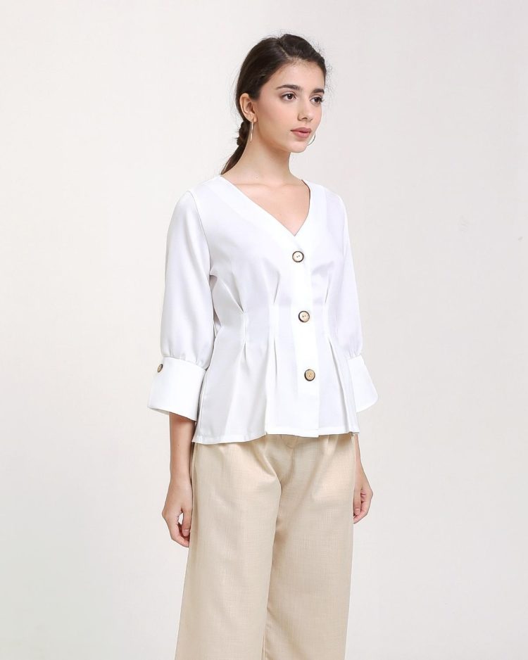 blouse putih mewah